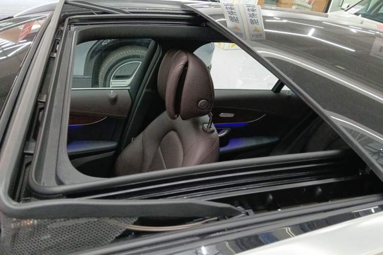 Used Mercedes-Benz GLC 2022 GLC 300 L 4MATIC Dynamic Model