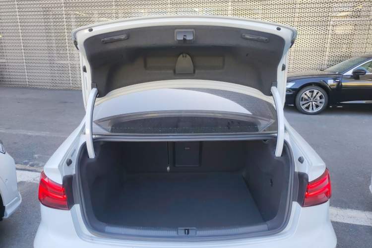 Used Audi A3 2019 Limousine 35 TFSI Ambition China V
