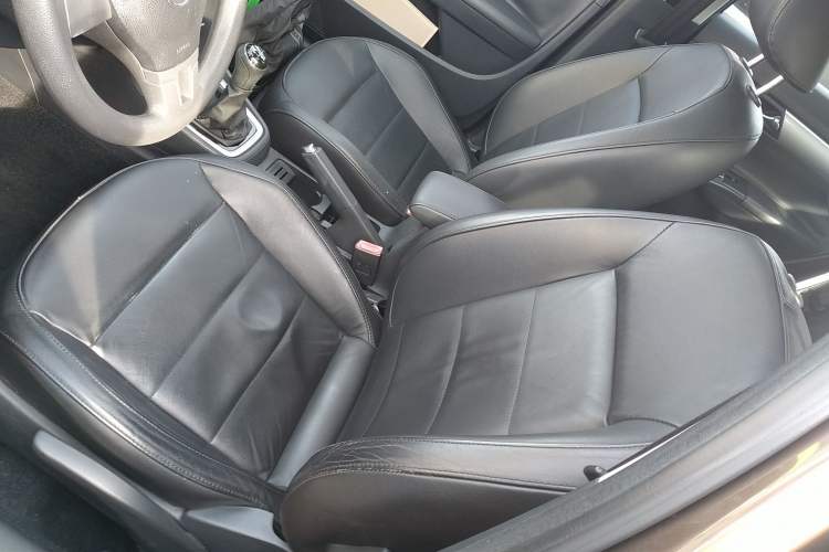 Used Volkswagen Gran Lavida 2013 1.6L Manual Comfort Model
