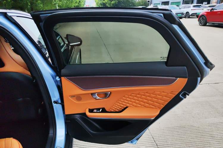 Used BYD Han 2023 EV Champion Edition 610KM All-Wheel-Drive Flagship Model
