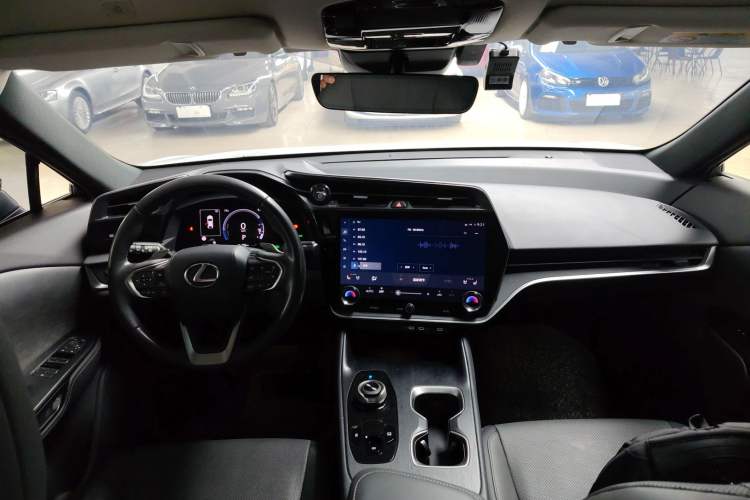 Used Lexus RZ 2023 450e All-Wheel Drive Luxury Edition
