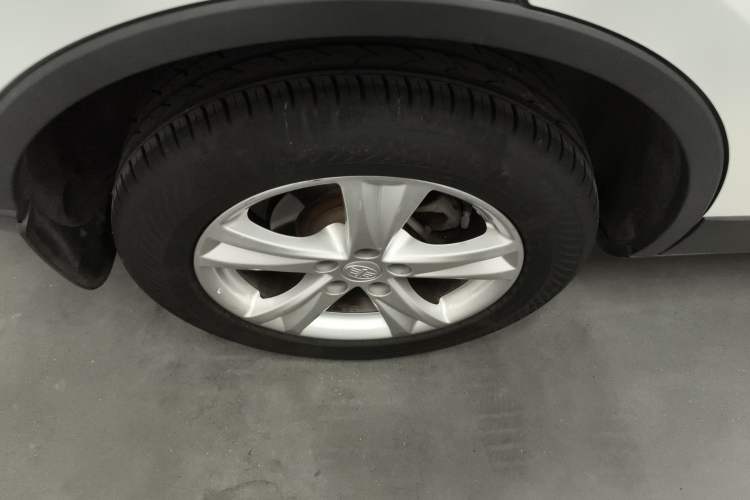 Used Bestune X80 2016 2.0L Automatic Luxury Model