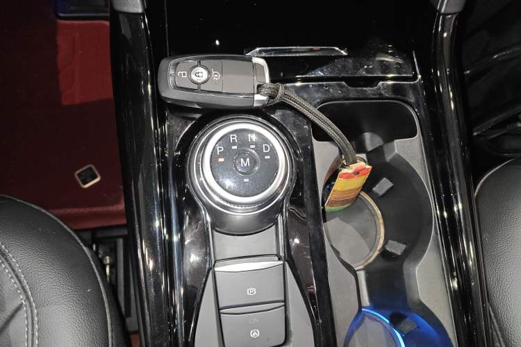 Used Ford Explorer 2020 EcoBoost 285 4x4 Titanium Edition 6 Seats
