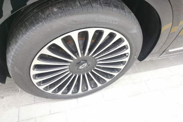 Used Hima AITO M9 2024 Range-Extended Ultra Version 42 kWh 6-Seater Model