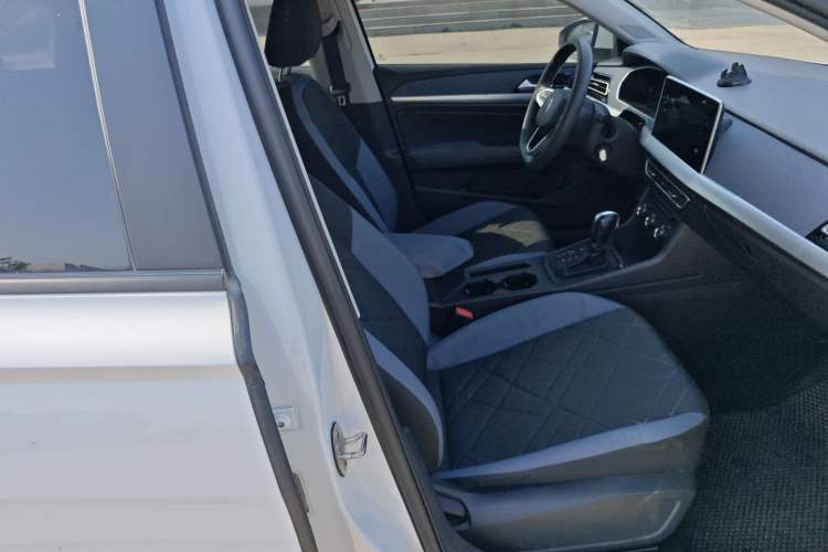 Used Volkswagen Lavida 2023 1.5L Automatic De Yi Edition
