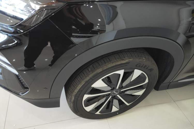 Used BYD Song PLUS New Energy 2025 DM-i Smart Drive 112KM Prestige Model
