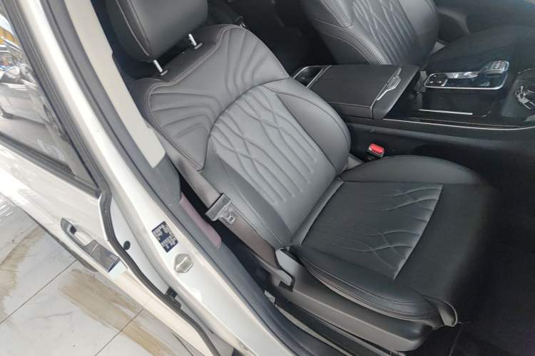 Used GAC Trumpchi M8 2024 Master Series 400T Prestige Edition
