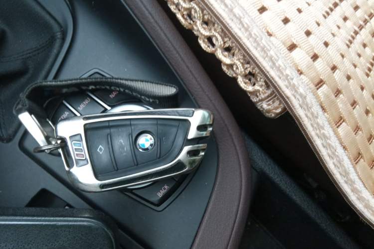 Used BMW X1 2020 sDrive25Li Leading Model
