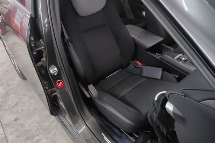 Used Mazda Mazda 3 Axela 2023 2.0L Automatic Zhiqing Edition
