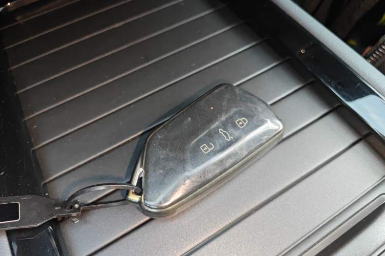 Used Volkswagen ID.7 VIZZION 2024 AIR model
