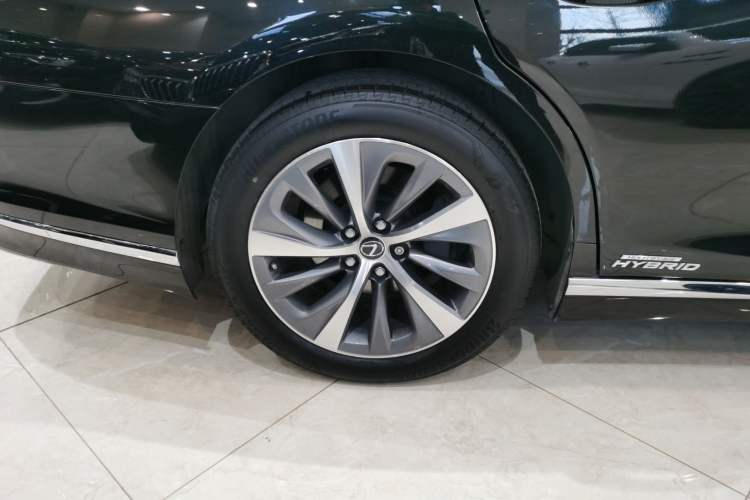 Used Lexus LS 2020 500h Excellence Edition China VI standard
