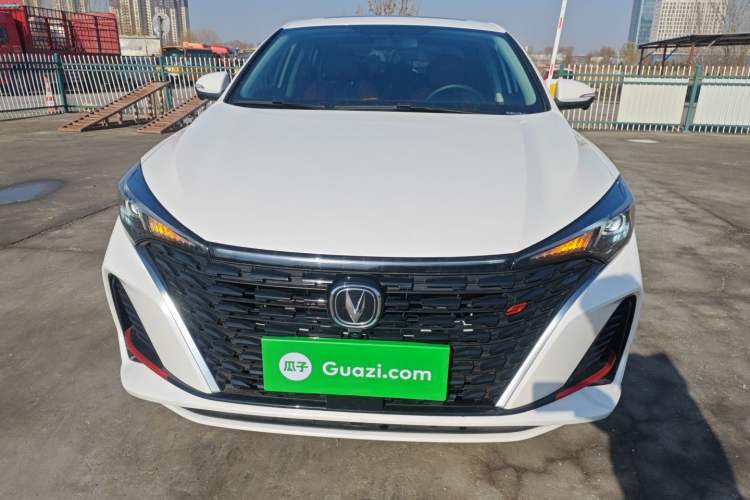 Used Changan Eado 2024 PLUS Blue Whale NE 1.4T GDI DCT High-Energy Edition
