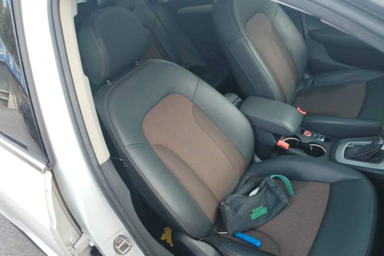 Used Audi Q3 2016 30 TFSI Fashion Model
