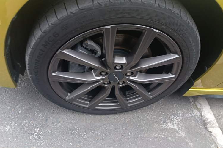 Used Lynk & Co 03 2019 03+ 2.0TD Automatic Wind-Chasing Edition
