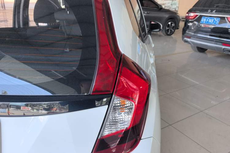 Used Honda Fit 2018 1.5L CVT Comfort Version