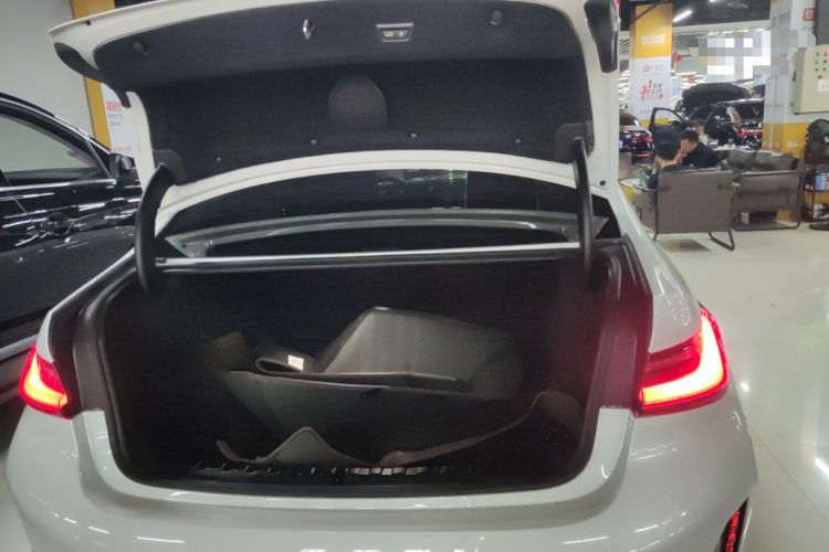 Used BMW 3 Series 2024 325Li M Sport Package
