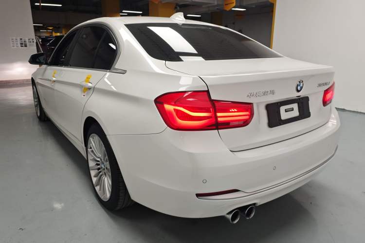 Used BMW 3 Series 2018 320Li Fashion Model
