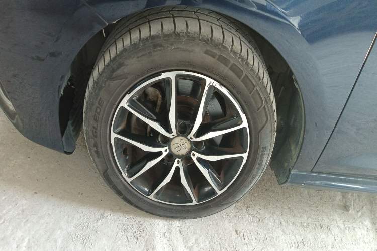 Used BYD Song MAX 2017 1.5T Automatic Smart Connect Elite 7-Seater