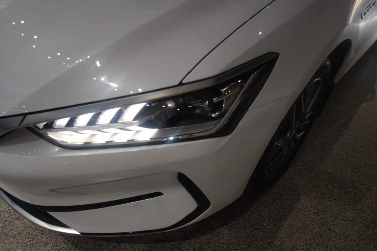 Used BYD Qin PLUS 2024 Honor Edition EV 510KM Leading Model