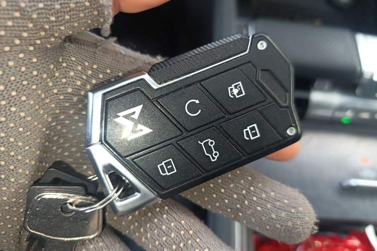 Used  917 2023 Range-Extended Base Model
