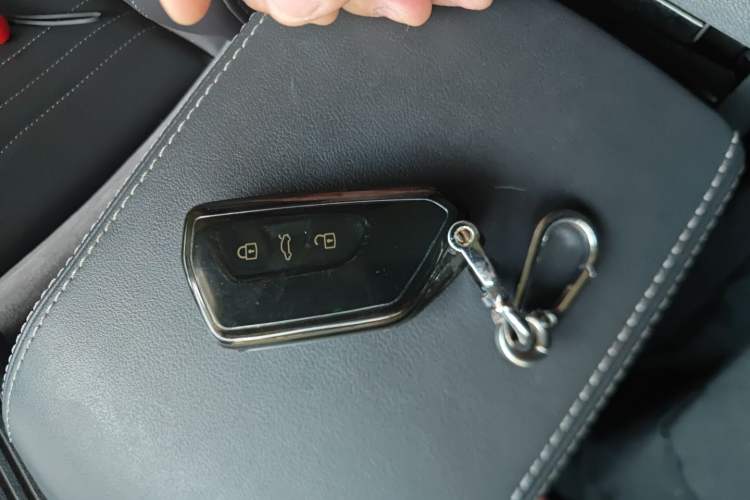 Used Volkswagen ID.4 CROZZ 2022 Long-Range Lite PRO Edition