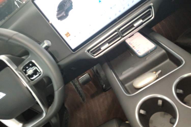 Used Li Auto L7 2023 Air model
