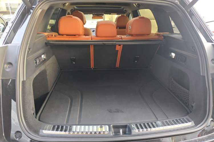 Used Li Auto L7 2023 Pro Model
