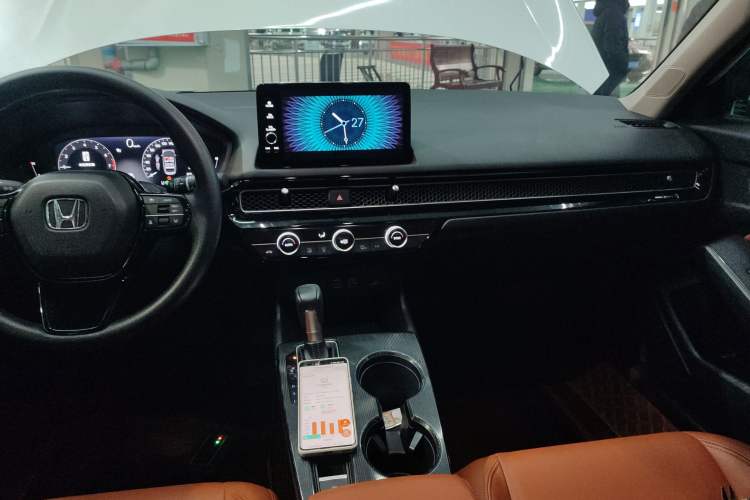 Used Honda Civic 2023 240TURBO CVT Dynamic Edition