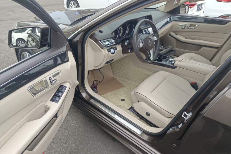 Used Mercedes-Benz E-Class 2015 E 260 L Sport Edition