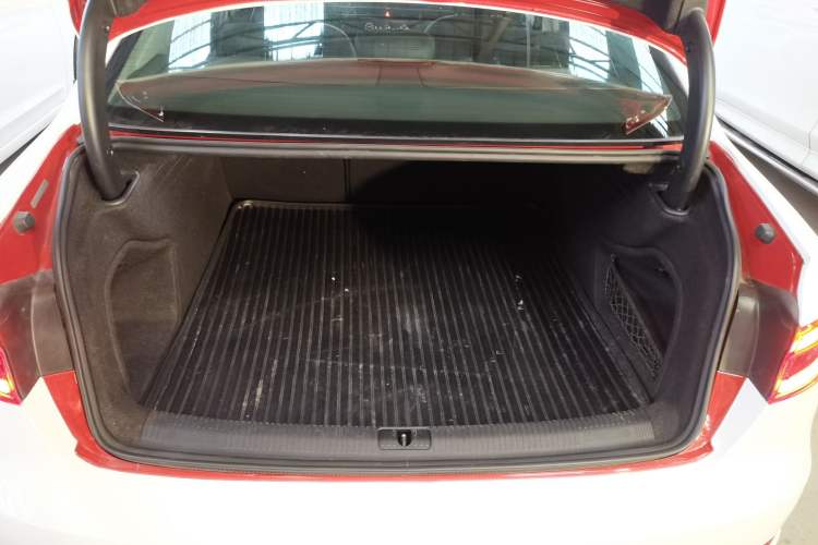 Used Audi A4L 2018 30th Anniversary Edition 40 TFSI Trendy Model
