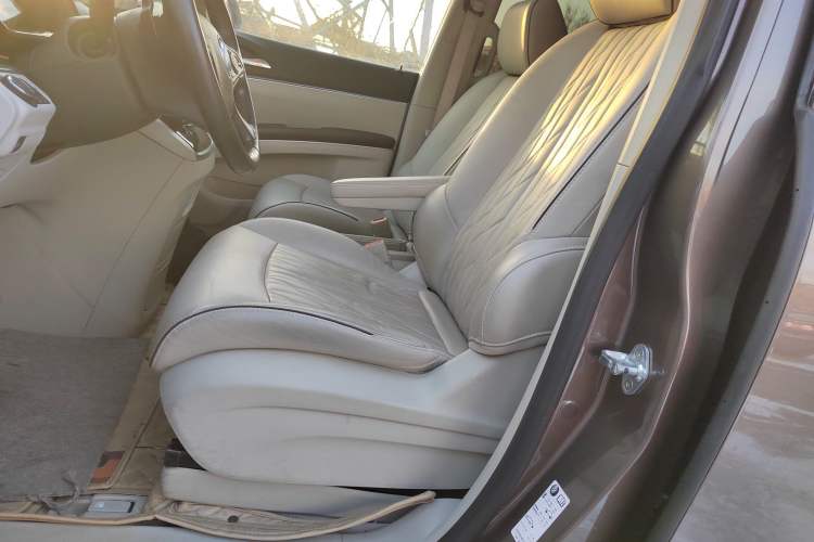 Used Buick GL8 2022 Land Business Class 652T Luxury Model