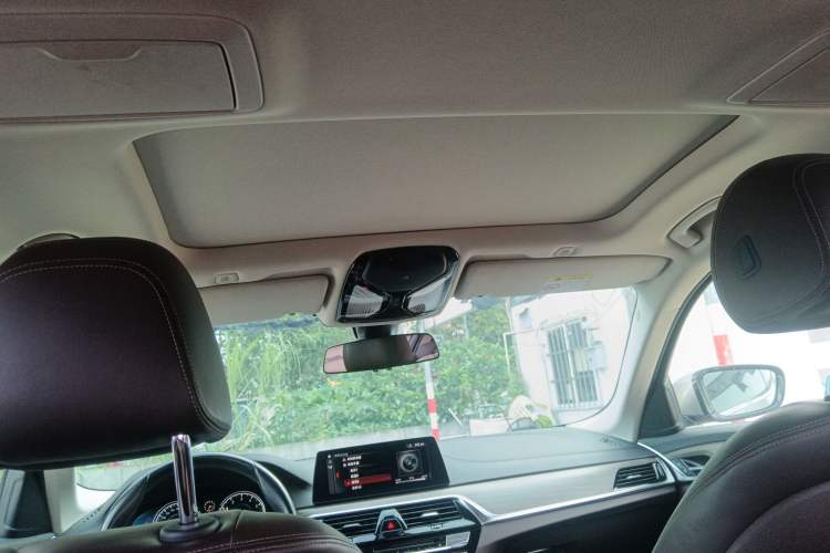 Used BMW 5 Series 2018 Revised Version 530Li Leading Edition Luxury Package
