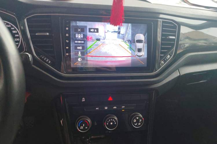 Used Volkswagen T-ROC 2018 280TSI DSG Two-Wheel-Drive Comfort Version China V Standard
