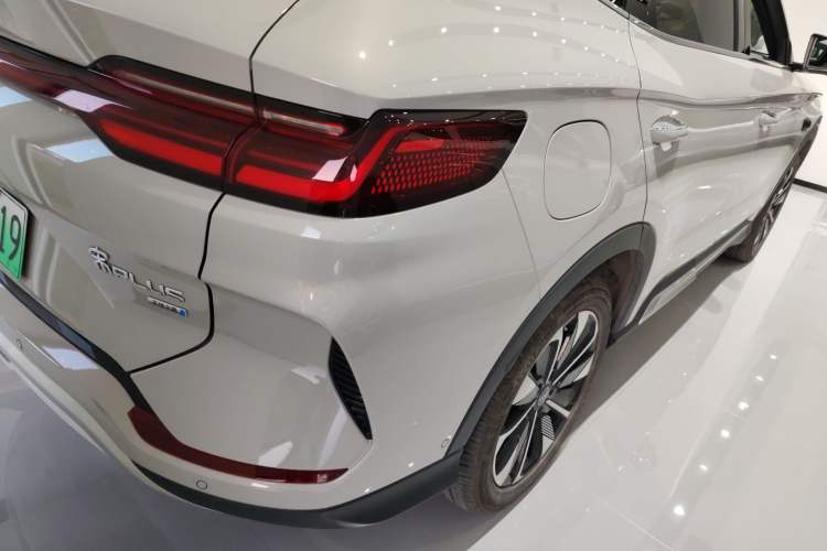 Used BYD Song PLUS New Energy 2025 DM-i Intelligent Driving 160KM Flagship Model
