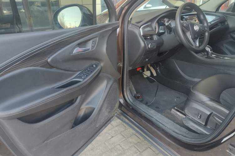 Used Buick Envision 2020 20T Two-Wheel Drive Leading Version
