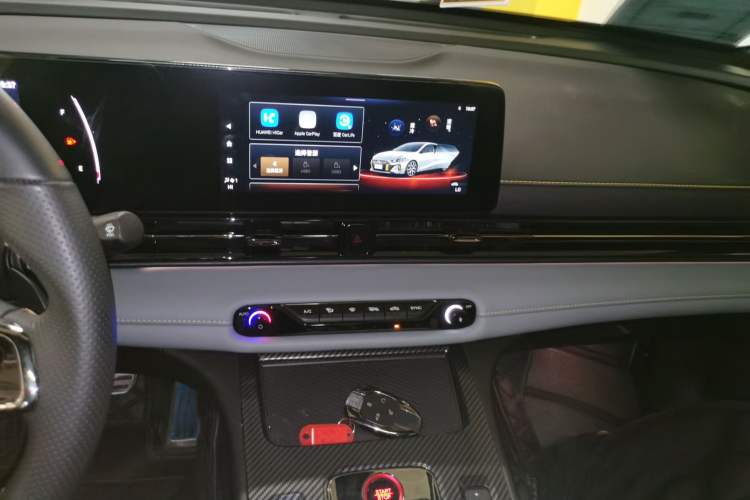 Used GAC Trumpchi EMPOW 2023 270T DCT J15 Version
