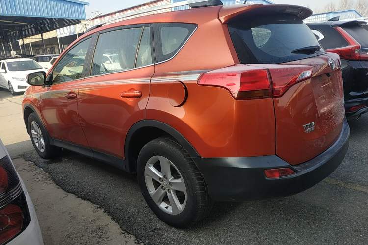 Used Toyota RAV4 2013 2.0L Manual Two-Wheel Drive Urban Edition
