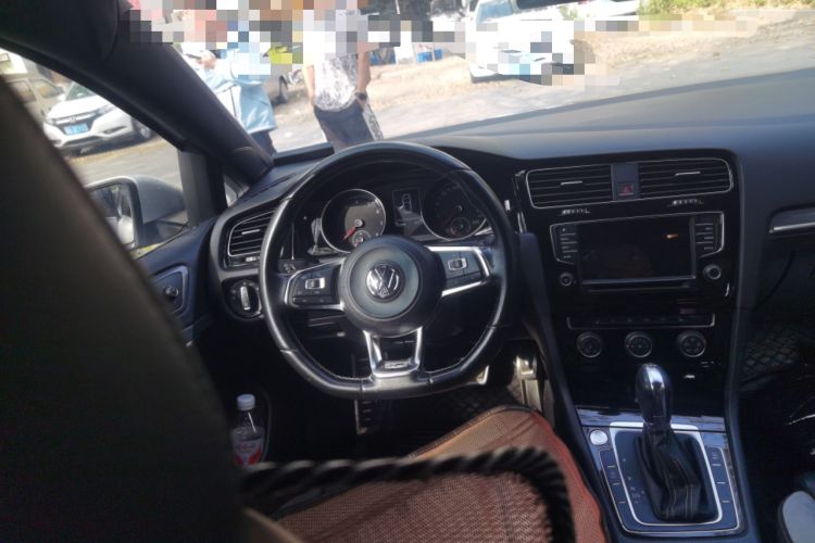 Used Volkswagen Golf 2015 1.4TSI Automatic R-Line
