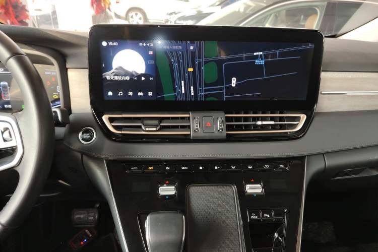 Used Hongqi HQ9 PHEV 2024 2.0T Four-Wheel Drive Business Edition
