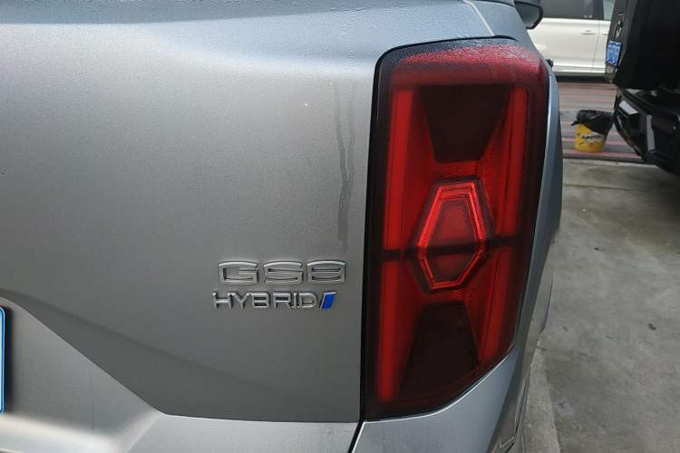 Used GAC Trumpchi GS8 2024 Dual-Motor Series 2.0TM Two-Wheel Drive Premium Edition
