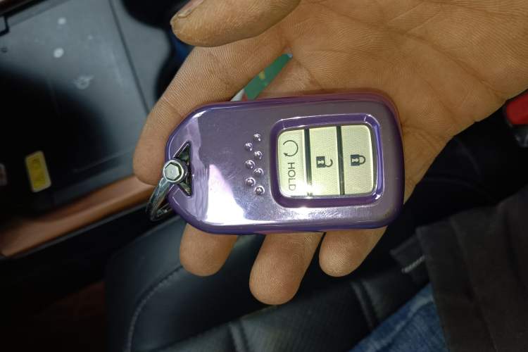 Used Honda CR-V 2021 240TURBO CVT 2WD Fashion Edition
