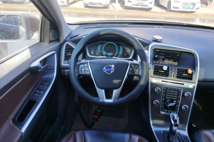 Used Volvo XC60 2014 Restyled T5 Zhiya Edition
