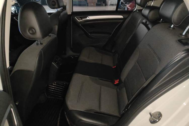 Used Volkswagen Golf 2018 230TSI Automatic Comfort Model