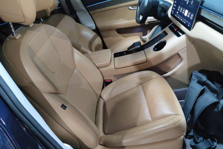 Used Hima AITO M5 2022 Range-Extended Rear-Drive Standard Version