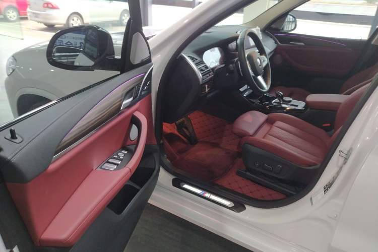 Used BMW X3 2023 Restyled xDrive30i Leading Edition M Night Sky Package
