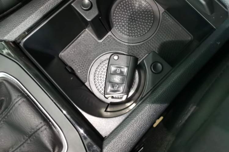 Used Volkswagen Sagitar 2020 200TSI DSG Comfort Version China VI Standard
