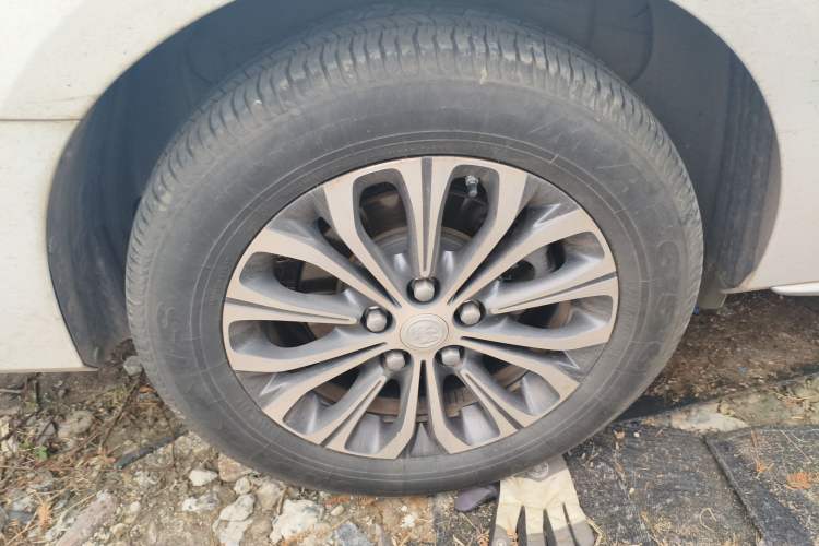 Used Buick GL8 2023 Land Executive Class 652T Luxury Model