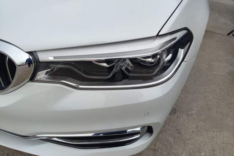 Used BMW 5 Series New Energy 2019 530Le Luxury Package
