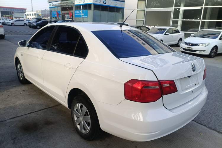 Used Volkswagen Jetta 2015 Value Edition 1.6L Automatic Fashion Version
