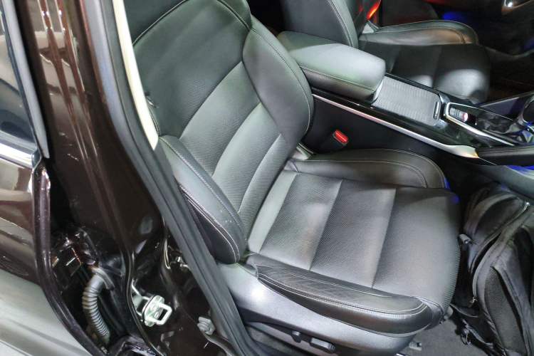 Used Renault Koleos 2017 2.5L Four-Wheel Drive Ultimate Edition
